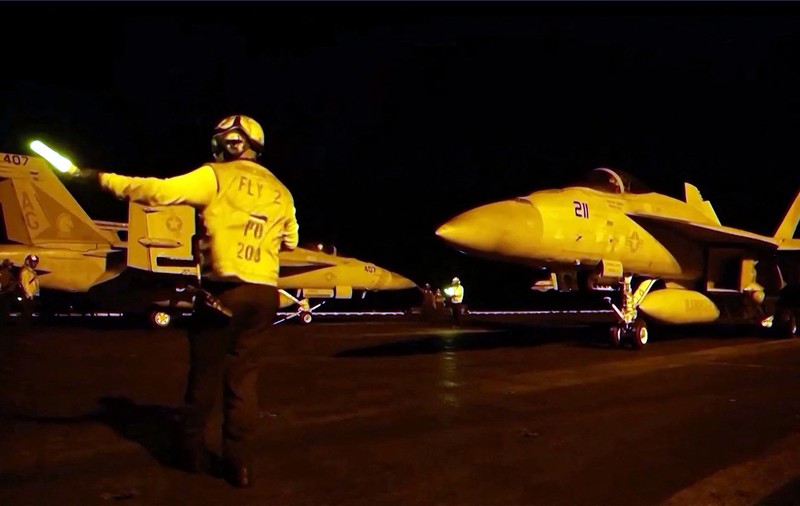 SUA au reluat bombardamentele în Iran, în timp ce Egiptul a fost atacat pentru prima dată. Iranul a lovit clădirea unei companii chineze și a ucis un muncitor