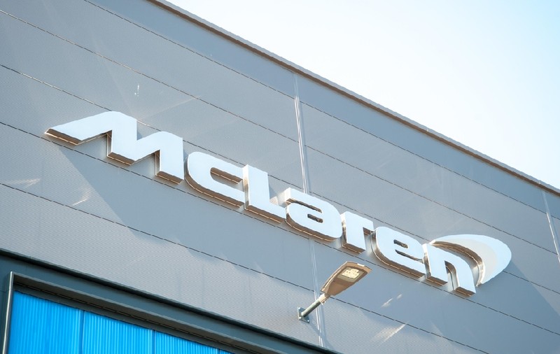 McLaren scoate la licitație trei mașini pe care nu le-a produs încă. Despre ce modele este vorba și cât va aștepta câștigătorul să le conducă