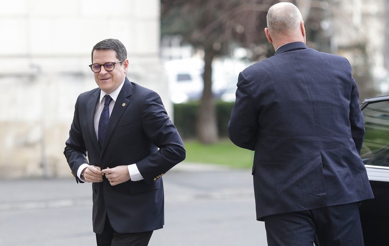 Eduard Hellvig și-a anunțat demisia de la conducerea SRI după cel mai lung mandat de după Revoluție: 8 ani și 4 luni. „Pietrificarea în funcție poate duce la pierderea contactului cu realitatea socială”