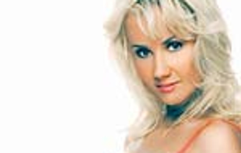 Bebelusa Oana s-a mutat in casa noua