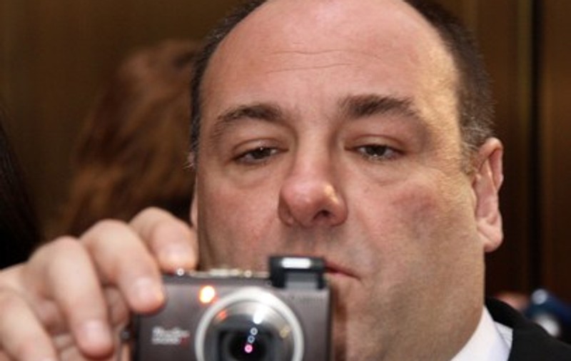 UN ROMÂN l-a TATUAT pe JAMES GANDOLFINI! Vezi cine ESTE ARTISTUL care l-a avut client pe ”TONY SOPRANO”