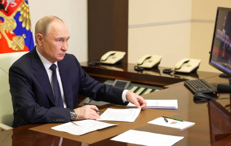 Putin face tot posibilul ca să-l convingă pe Trump că Rusia e victima Ucrainei