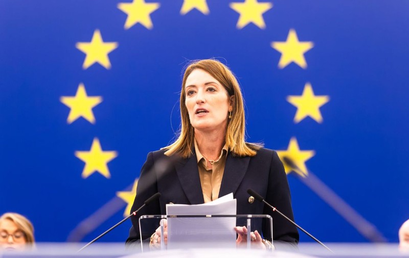 Roberta Metsola l-a felicitat pe Nicușor Dan pentru victoria sa la alegerile prezidențiale: „Oamenii din România se pot baza pe Europa”
