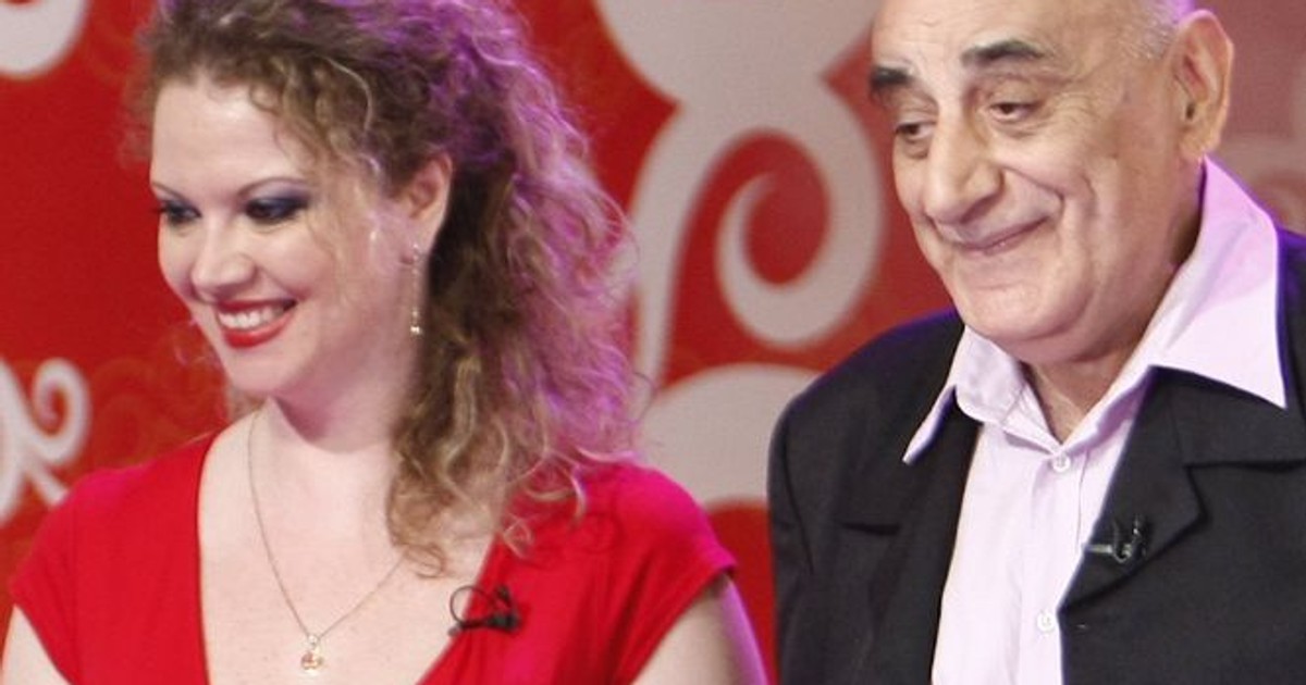 Oana Lis se amuză pe seama soțului.