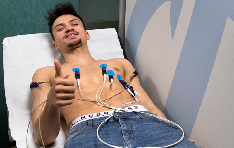 Cristian Ganea a făcut vizita medicală la Athletic Bilbao. Reportaj în barul familiei, din Basauri / VIDEO