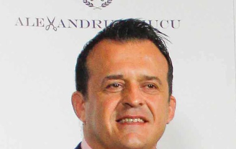 Amicul lui Teo Trandafir ÎL DESFIINŢEAZĂ pe Constantin Iosef: "Eşti un şmecher, un vânător de zestre de duzina, un ratat..."