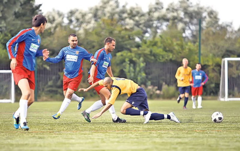 Promovaţi cu 15.000 €! FC România riscă să se desfiinţeze dacă nu găseşte bani mai mulţi pentru sezonul viitor