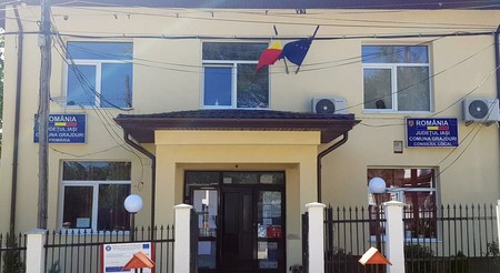 70 la sută dintre cetățenii comunei Grajduri sunt din Republica Moldova. Foto: primariagrajduri.ro