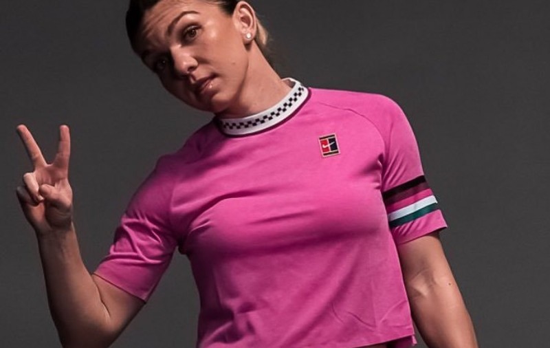 Simona Halep, ședință foto la Indian Wells. Viață în roz. Antrenament cu Karolina Pliskova