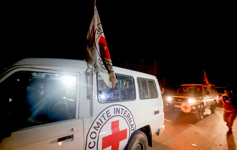 Lista celor 13 ostatici israelieni eliberați în prima zi a armistițiului cu Hamas. Printre ei se află și Danielle, o femeie cu origini românești | FOTO