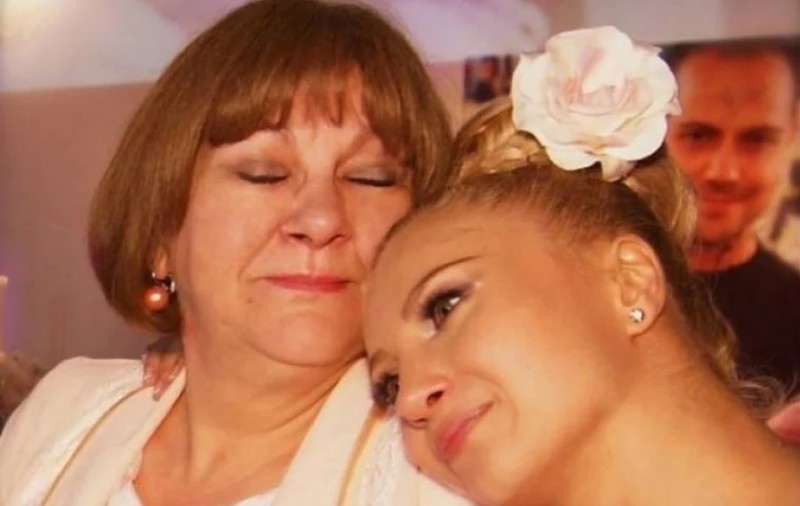 Mesajul Lorei la doi ani de la moartea mamei sale: „26 ianuarie, cea mai grea zi din viața mea”