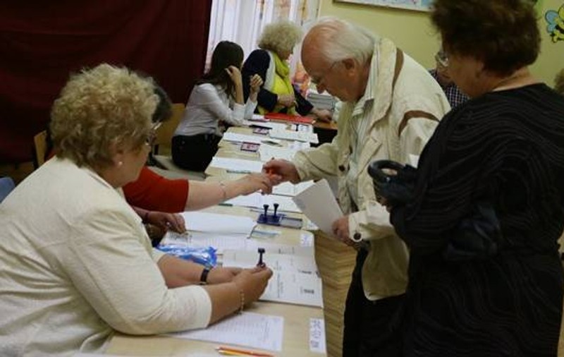 11 membri ai unor secții de votare din Timișoara au plecat acasă. Ce au pățit