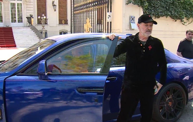 Gigi Becali a rămas fără permis, în București, după ce a fost prins în flagrant de polițiști