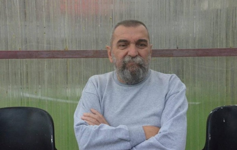 A murit Gigi Rouă, simbol al lui CSM Reșița. Maseurul din Valea Domanului, figură emblematică a rosso-nerilor: a lucrat cu Dudu Georgescu, Beldeanu ori Chivu!