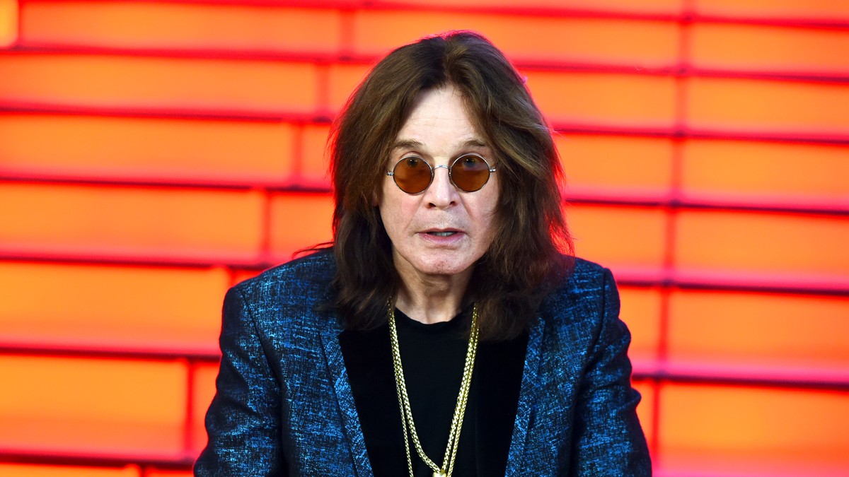 Ozzy Osbourne face psihoterapie în fiecare zi.