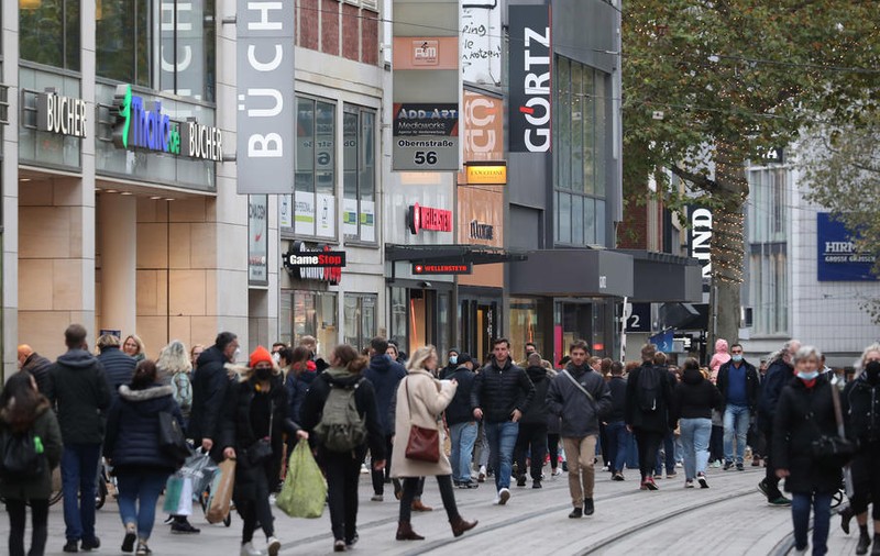 Rata de infectare din Germania atinge cea mai ridicată valoare de la debutul pandemiei