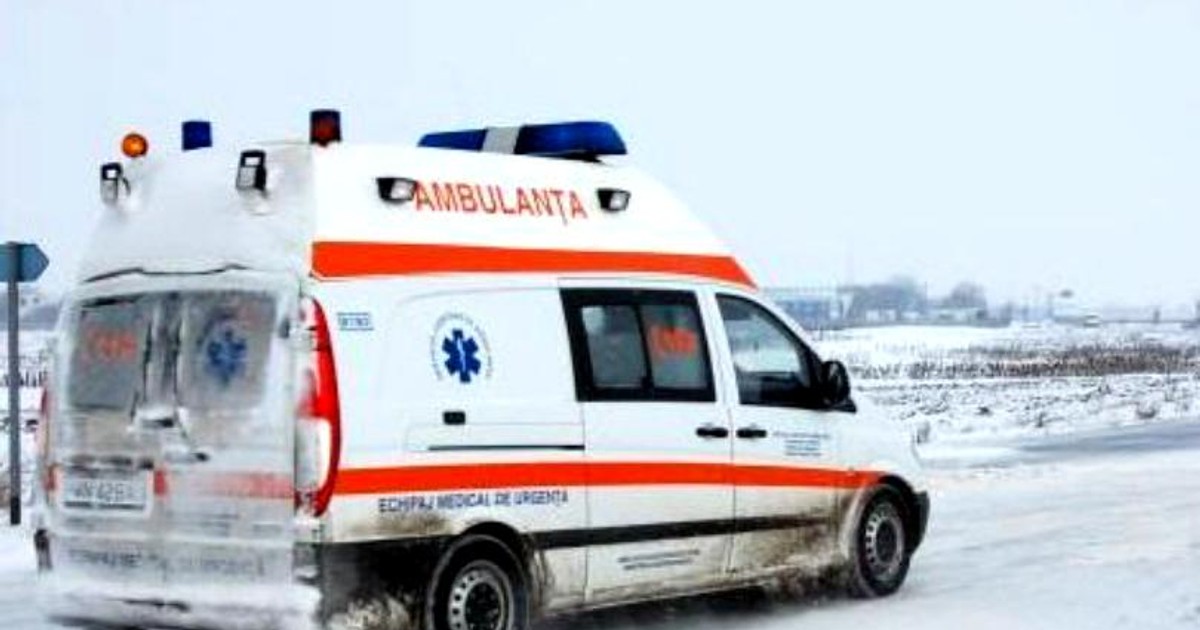 Peste 1400 de persoane au avut nevoie de ambulanță, 33 cu fracturi, entorse, luxații