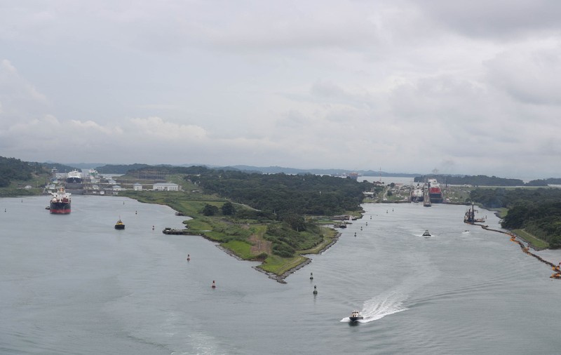 Lupta pentru controlul canalului Panama. China vrea să împiedice preluarea a două porturi panameze de către americani