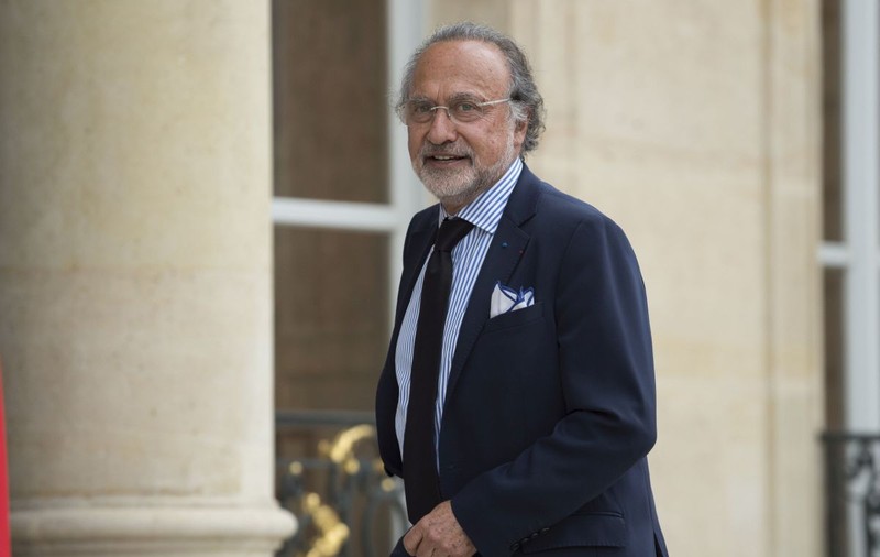Miliardarul Olivier Dassault, deputat și om de afaceri francez, a murit într-un accident de elicopter