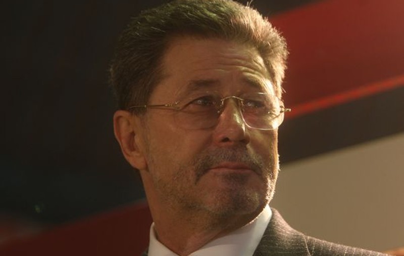 Cornel Dinu îi dă sfaturi selecţionerului Răzvan Lucescu prin intermediul revistei ”Cultura”!