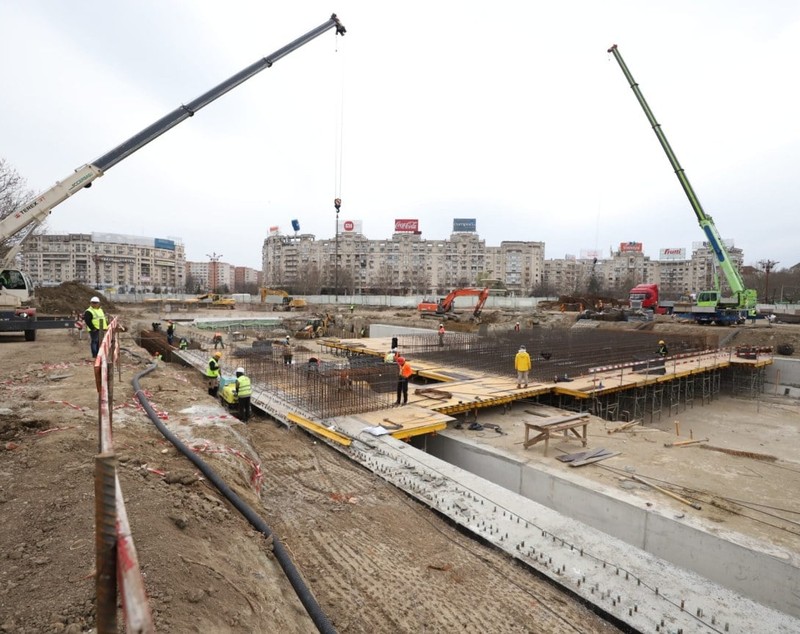 Daniel Băluță anunță când se redeschide traficul în zona Hanul lui Manuc din București. Lucrările la Planșeul Unirii au ajuns la 50%