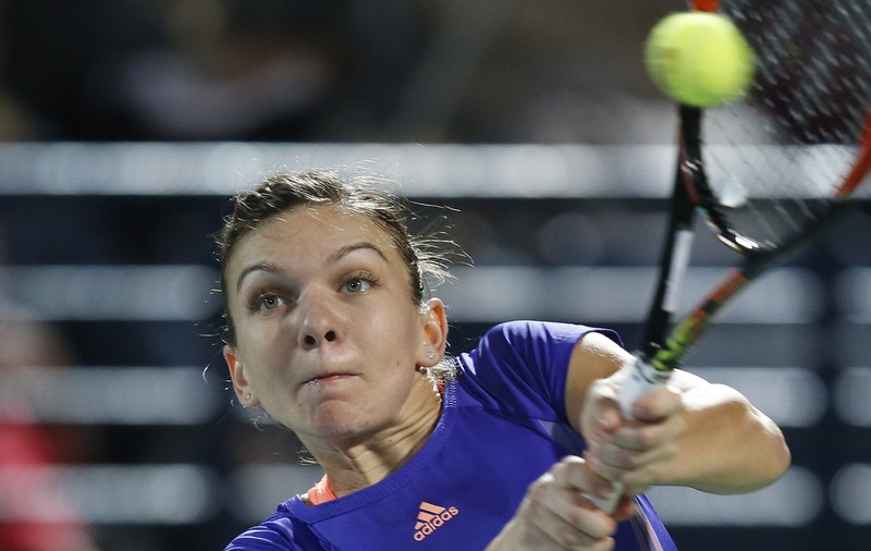 Simona Halep, umilită de Jana Novotna!