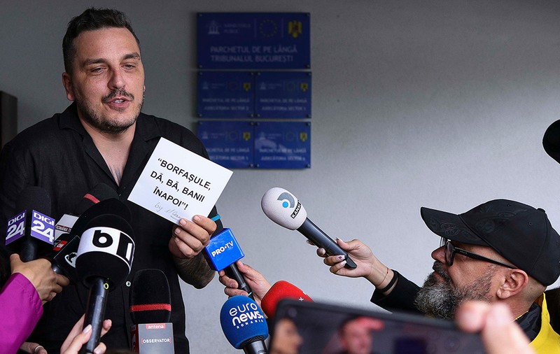 Influencerul Makaveli a fost pus sub control judiciar într-un dosar de evaziune fiscală de peste jumătate de milion de lei