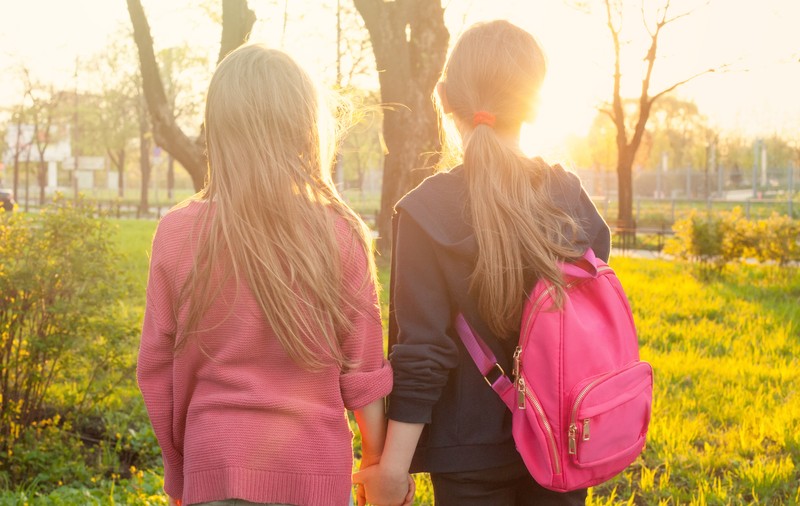 Ce au decis judecătorii în cazul administratorului unei biserici penticostale care a abuzat sexual două fetițe și le-a pus să jure cu mâna pe Biblie că nu vor spune nimănui