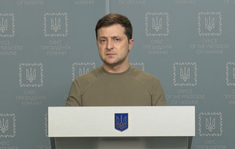 Volodimir Zelenski anunță negocieri cu Moscova. Întâlnirea celor două delegații va avea loc luni, la granița dintre Ucraina și Belarus