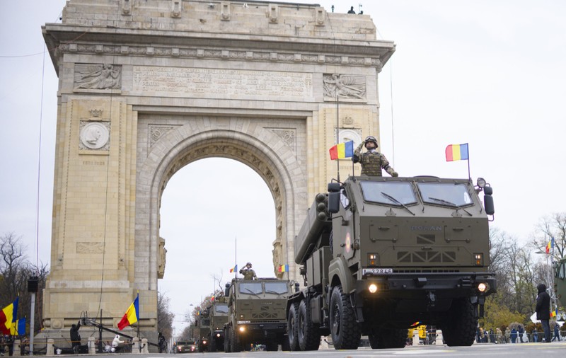 Cine transmite parada militară de 1 Decembrie la tv: program special dedicat Zilei Naționale