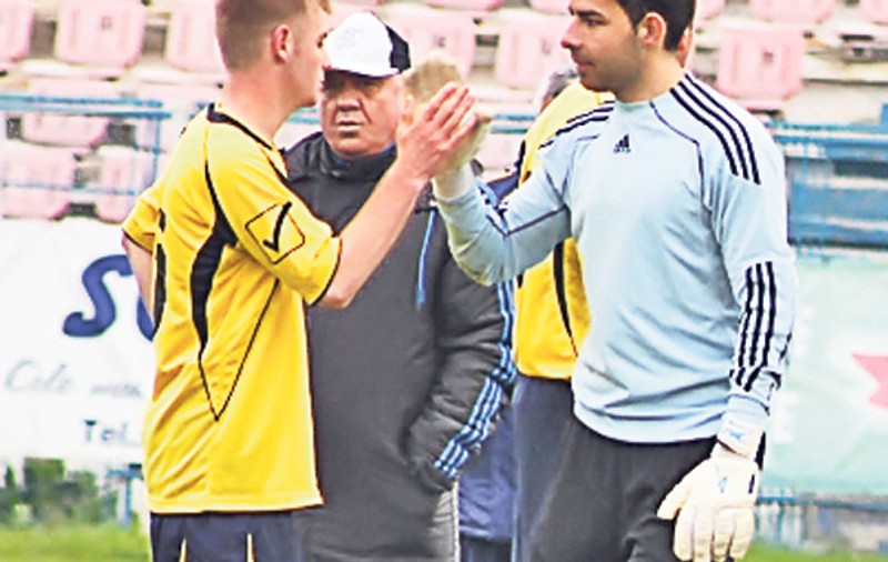 Dinamo îl vrea pe portarul Bunduc