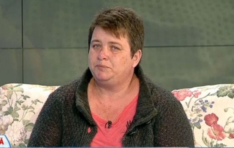 Mama Ioanei Condea, prinsă cu minciuna, după ce a recunoscut că a cheltuit banii din donaţii destinaţi fiicei sale