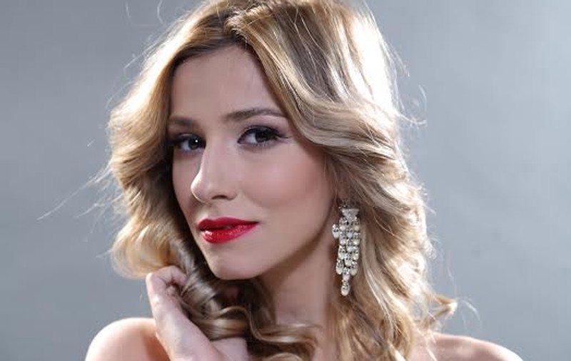 Dana Rogoz, APARIŢIE "DE BASM"! Abramburica dă viaţă unei zâne bune