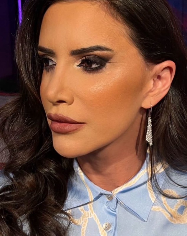 Mara Bănică, intervenție estetică la nivelul feței. Primele imagini