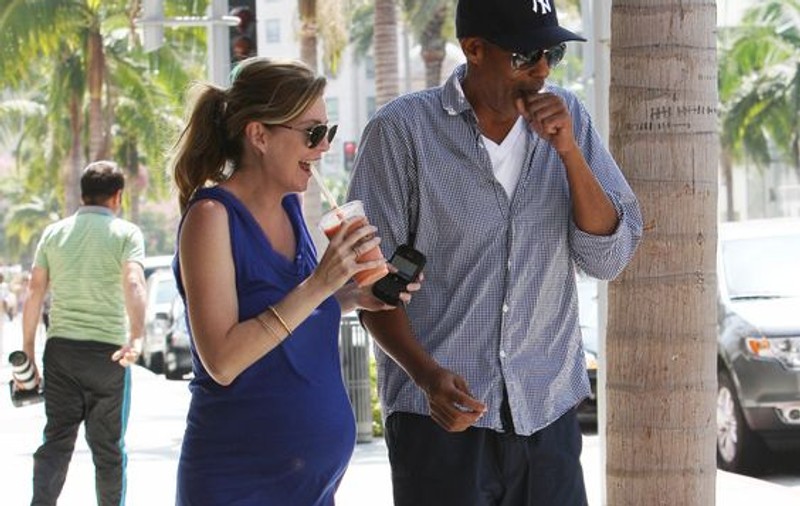 Ellen Pompeo e o nouă mămică foarte fericită!