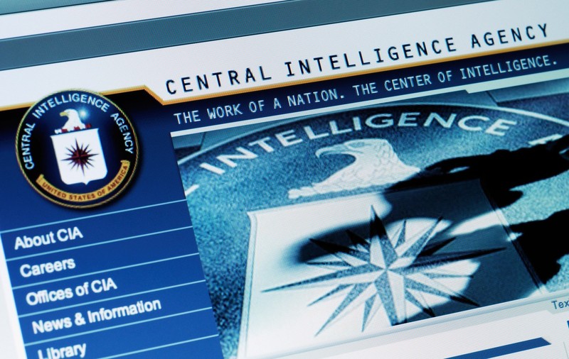 Administrația Trump reduce aparatul serviciilor secrete americane. CIA face peste 1.000 de disponibilizări