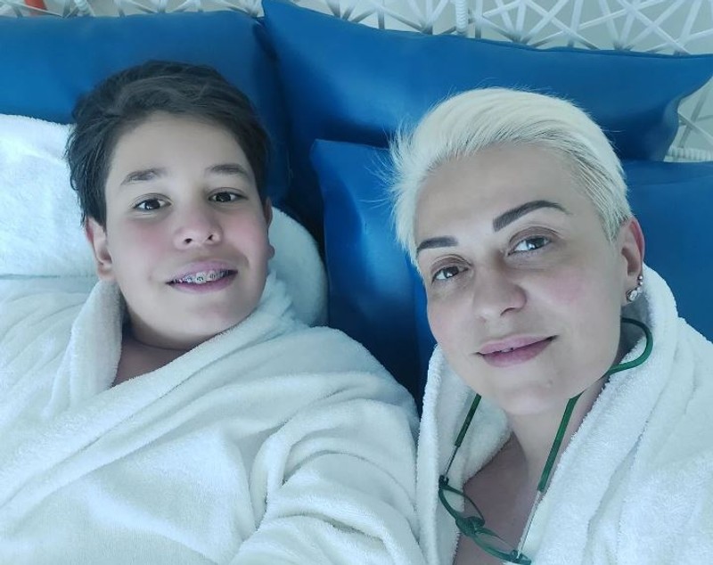 Fiul Monicăi Anghel are un program foarte încărcat la doar 12 ani: „Nu îl pun eu, el vrea să facă lucrurile acestea”