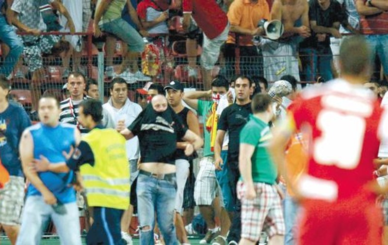 Dinamo, afară din Europa!