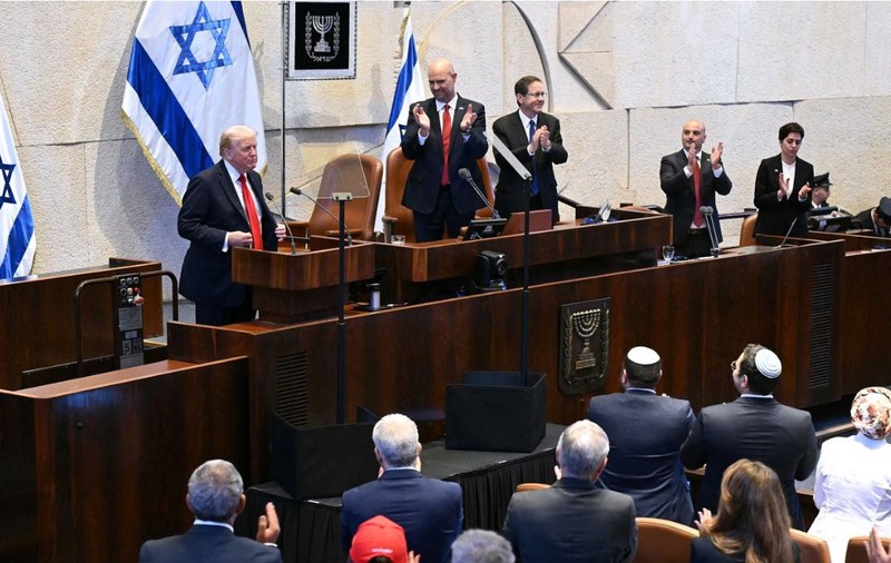 Donald Trump anunță în Israel „începutul istoric al unui nou Orient Mijlociu”
