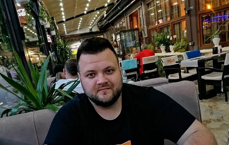 Familia unui tânăr de 25 de ani care a murit de peritonită acuză un chirurg din Mangalia de malpraxis