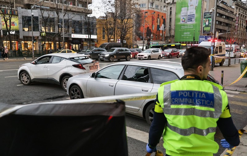 Un șofer a făcut infarct la volan în centrul Bucureștiului, în zona Piața Romană