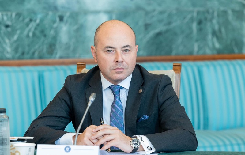 Un lider PNL critică declaraţiile lui Simion privind ajutorul pentru Moldova: „Trolul Kremlinului vrea, de fapt, izolarea românilor de peste Prut”