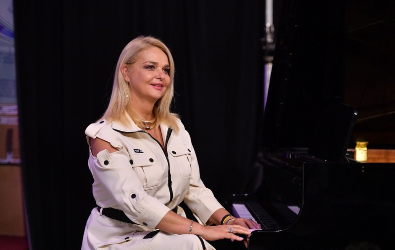 Dieta Iulianei Marciuc la 57 de ani. Cum a slăbit prezentatoarea TV. „Am vrut să fac o schimbare care să mă ajute pe termen lung”