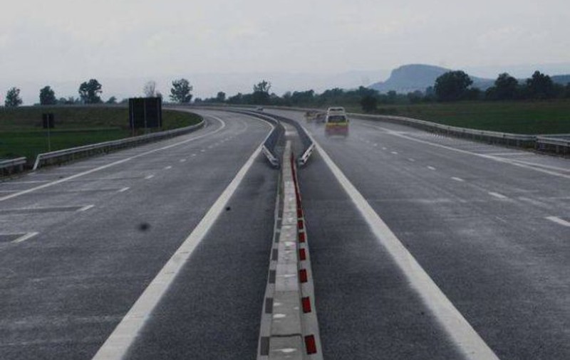 Lucrări pe autostrada A1 Bucureşti-Piteşti. Unde sunt restricții