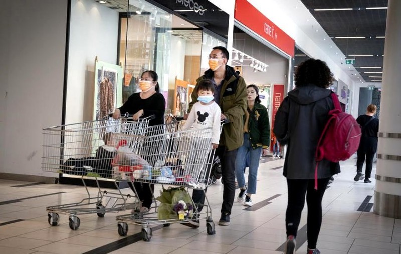 Danemarca închide centrele comerciale în perioada sărbătorilor din cauza pandemiei de COVID