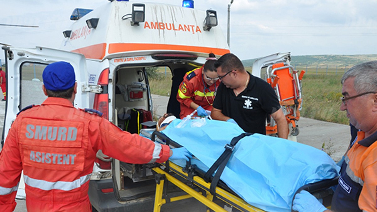 Un bărbat din Vaslui a căzut din căruță și și-a rupt coloana