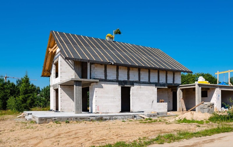 Cum să alegi soluția potrivită de zidărie pentru viitoarea ta casă