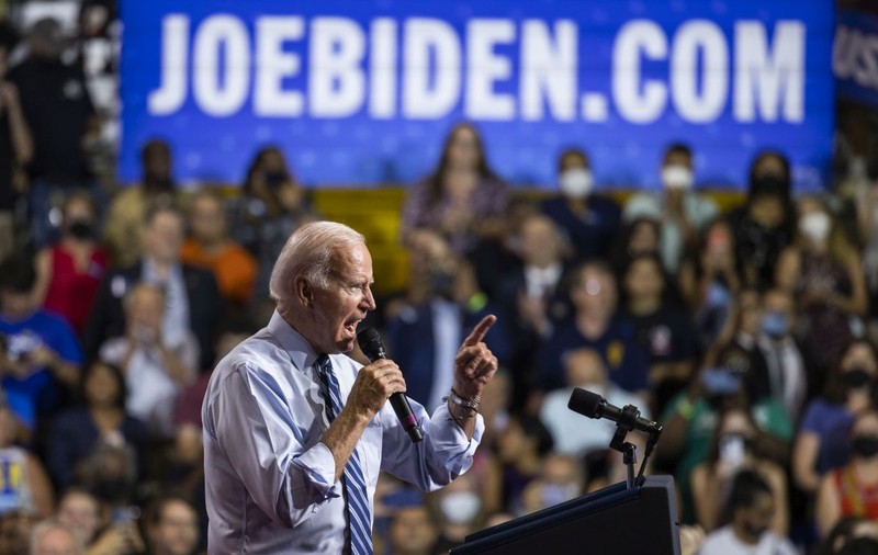 Biden denunță „semi-fascismul” republican, într-un moment în care democrații devin mai optimiști înaintea alegerilor din toamnă