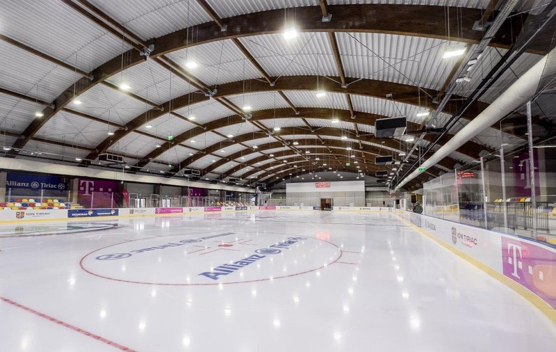 Programul și tarifele pentru public la patinoarul Telekom Arena