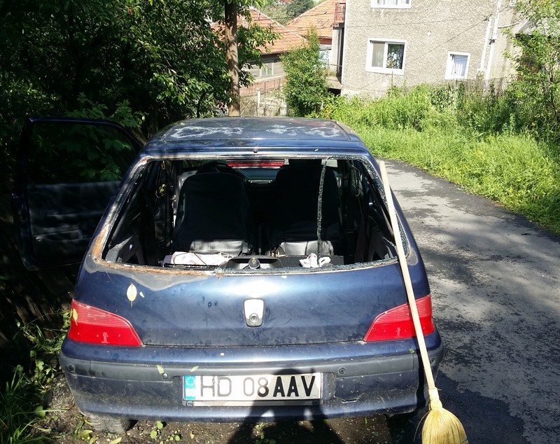 UPDATE / Furtunile și inundațiile fac ravagii în vestul țării. Două persoane au murit, sute de persoane evacuate / VIDEO